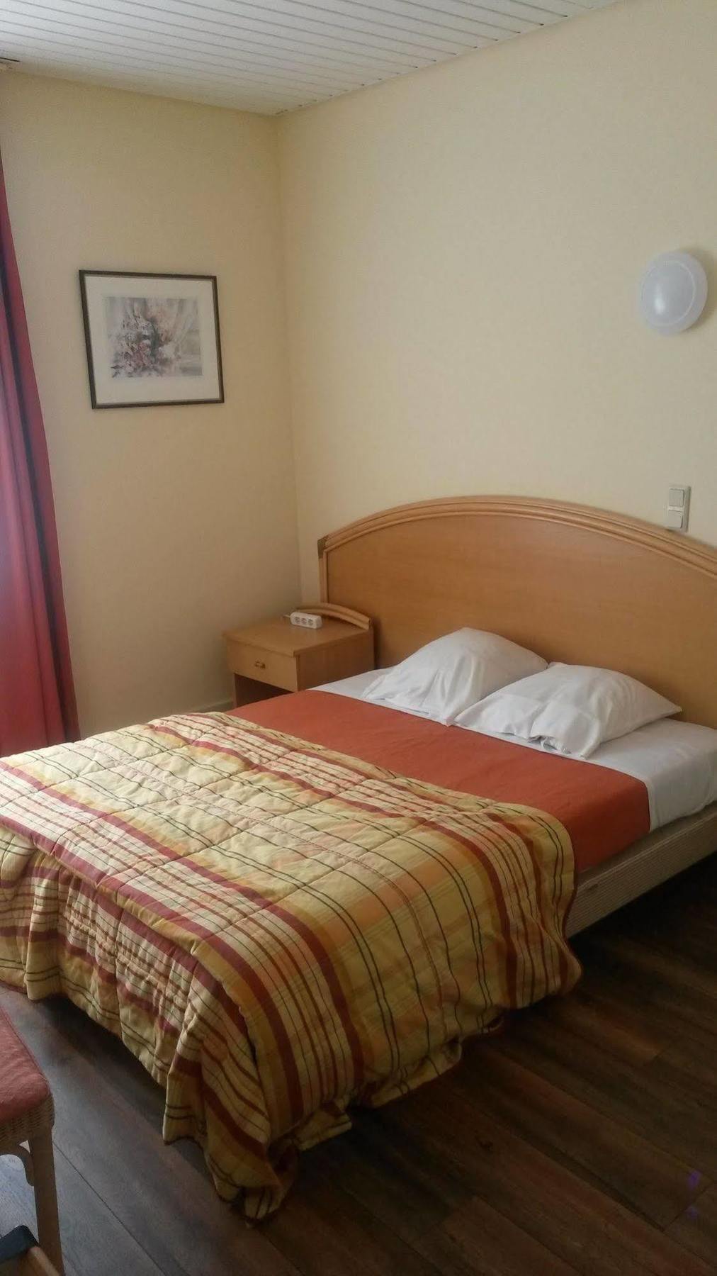 Hotel Queen Mary Brüsszel Kültér fotó